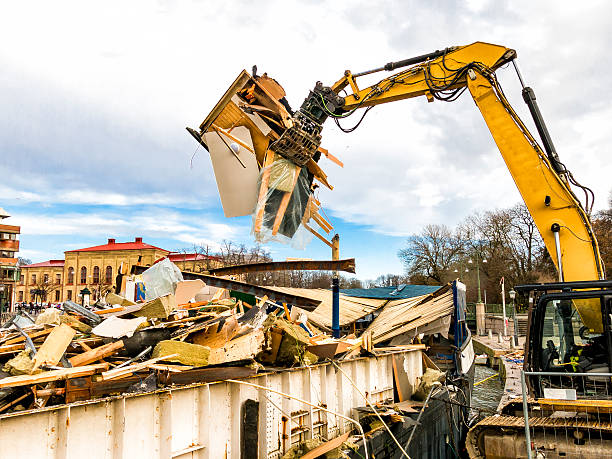 Best Attic Cleanout Services  in Warroad, MN